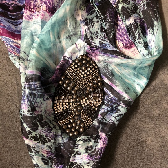 Silk shirt off the shoulder - Picture 5 of 7